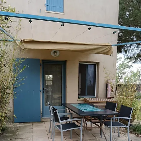 Mas De La Tour Carbonnière 2*