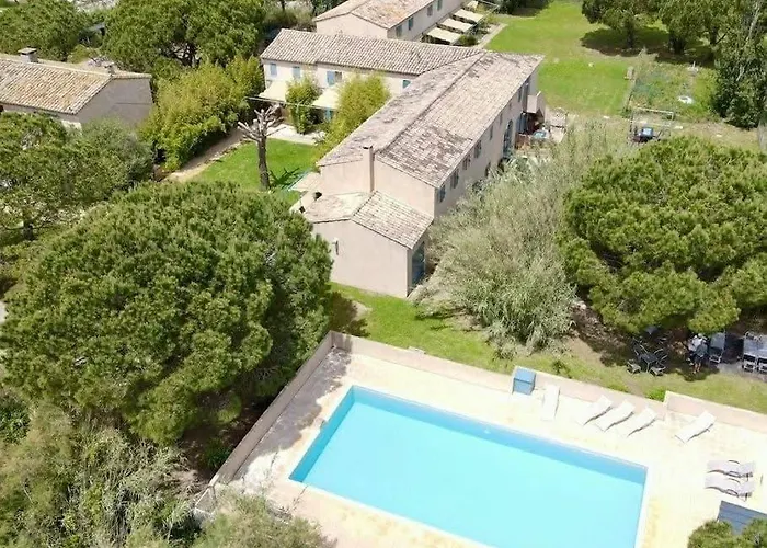 Mas De La Tour Carbonnière Aigues-Mortes